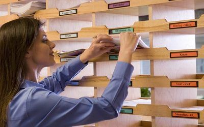 4 TIPS TO BETTER MANAGE YOUR EMAIL INBOX